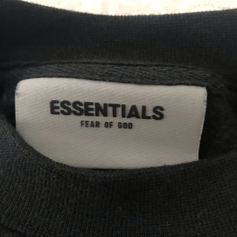 Essentials Fear of God Sweatshirt Kids SZ 10,L.
